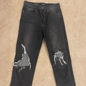 Black wash women’s jeans